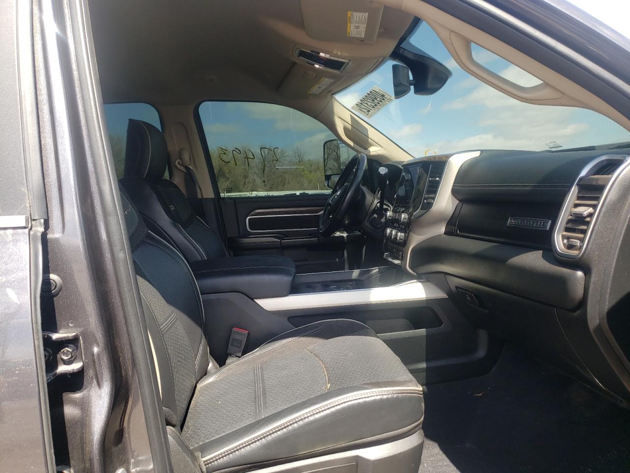 Photo 5 from auction – 2021 RAM 2500 LARAM with VIN 3C6UR5FLXMG532886