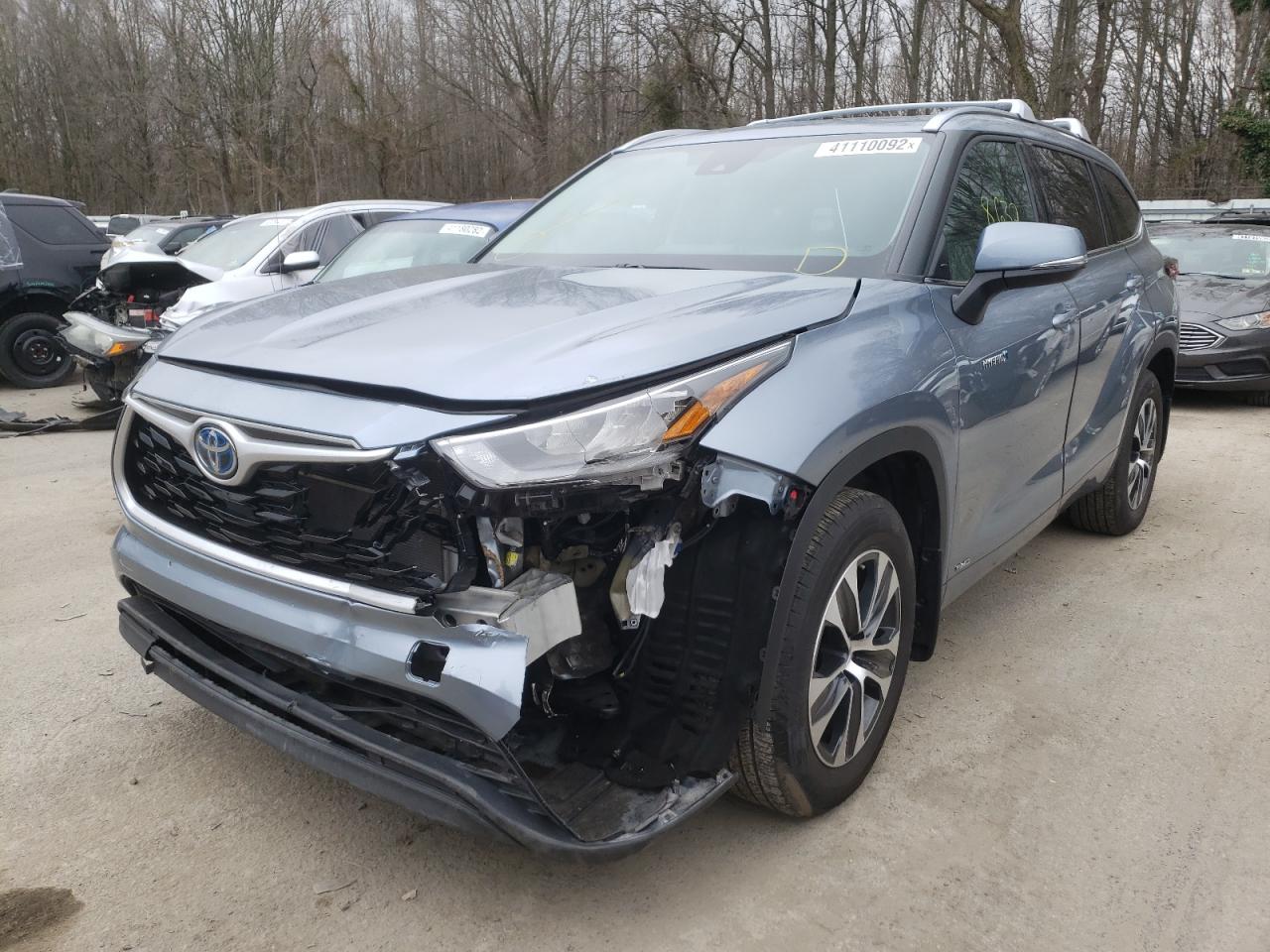 Photo 2 from auction – 2021 TOYOTA HIGHLANDER with VIN 5TDGBRCH2MS028366