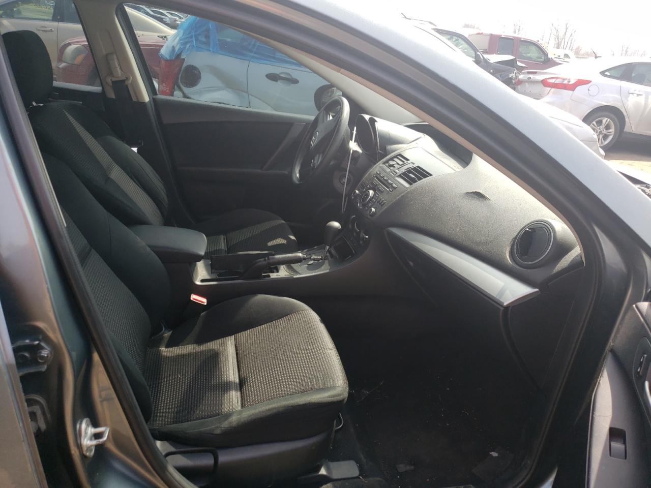 Photo 5 from auction – 2012 MAZDA 3 I with VIN JM1BL1UG9C1536845