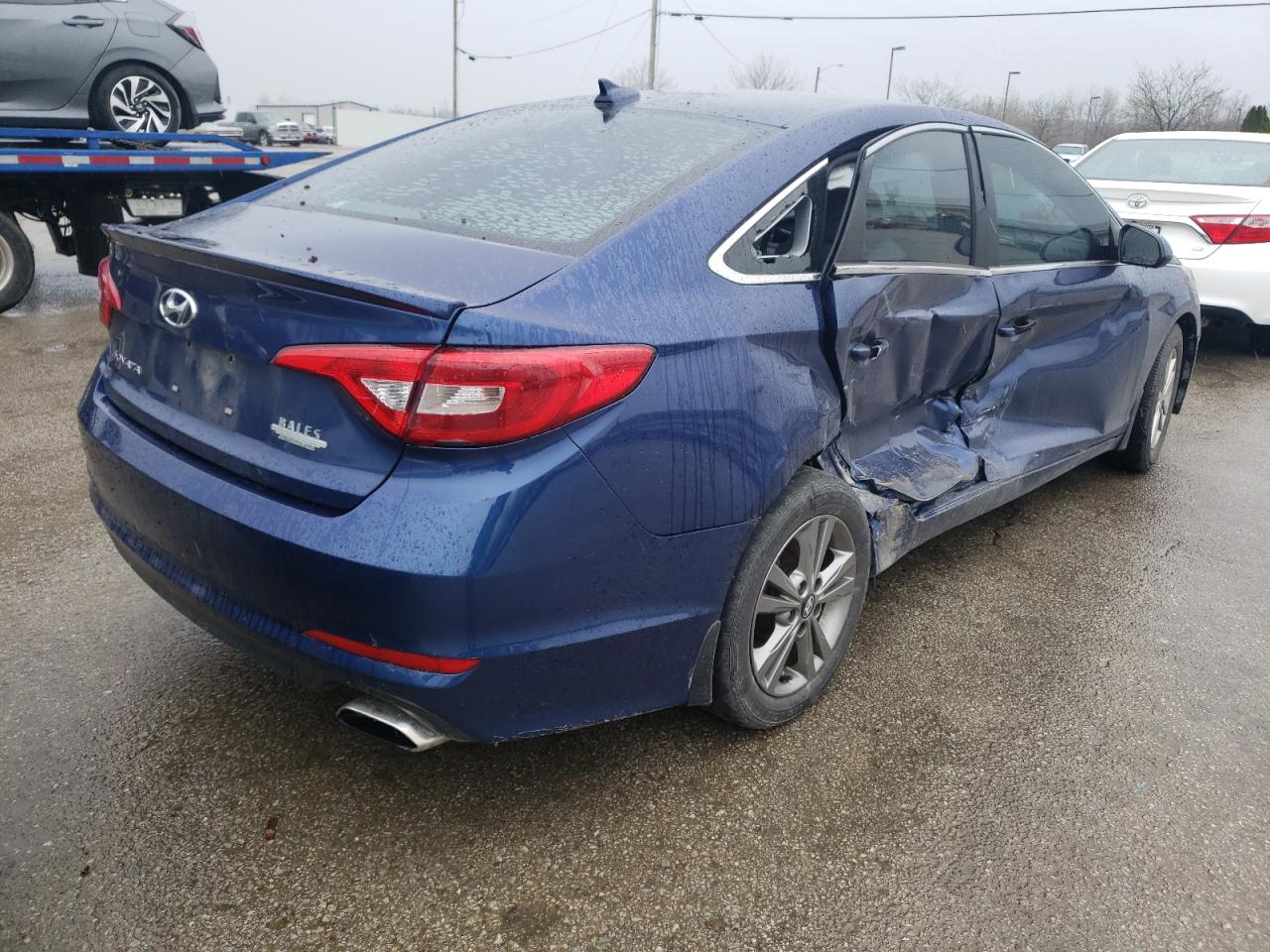 Photo 4 from auction – 2015 HYUNDAI SONATA SE with VIN 5NPE24AF0FH156013