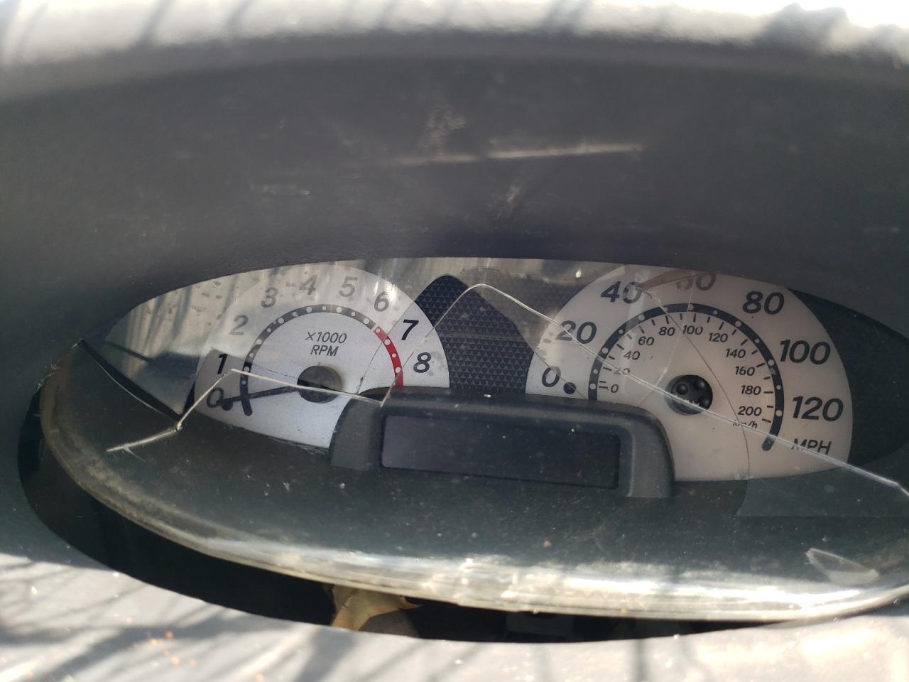 Photo 8 from auction – 2003 TOYOTA ECHO with VIN JTDBT123835046809