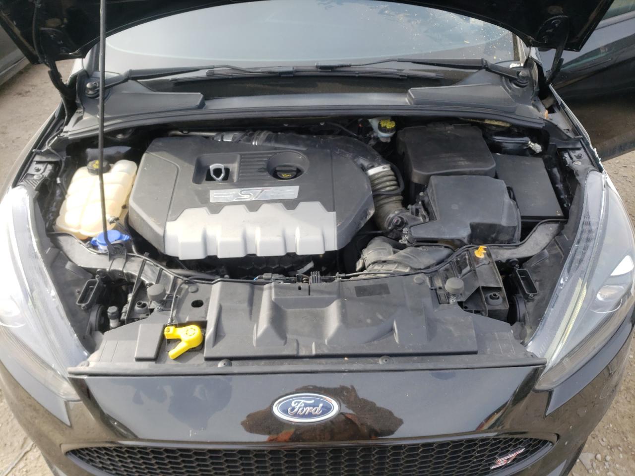 Photo 7 from auction – 2016 FORD FOCUS ST with VIN 1FADP3L94GL358077
