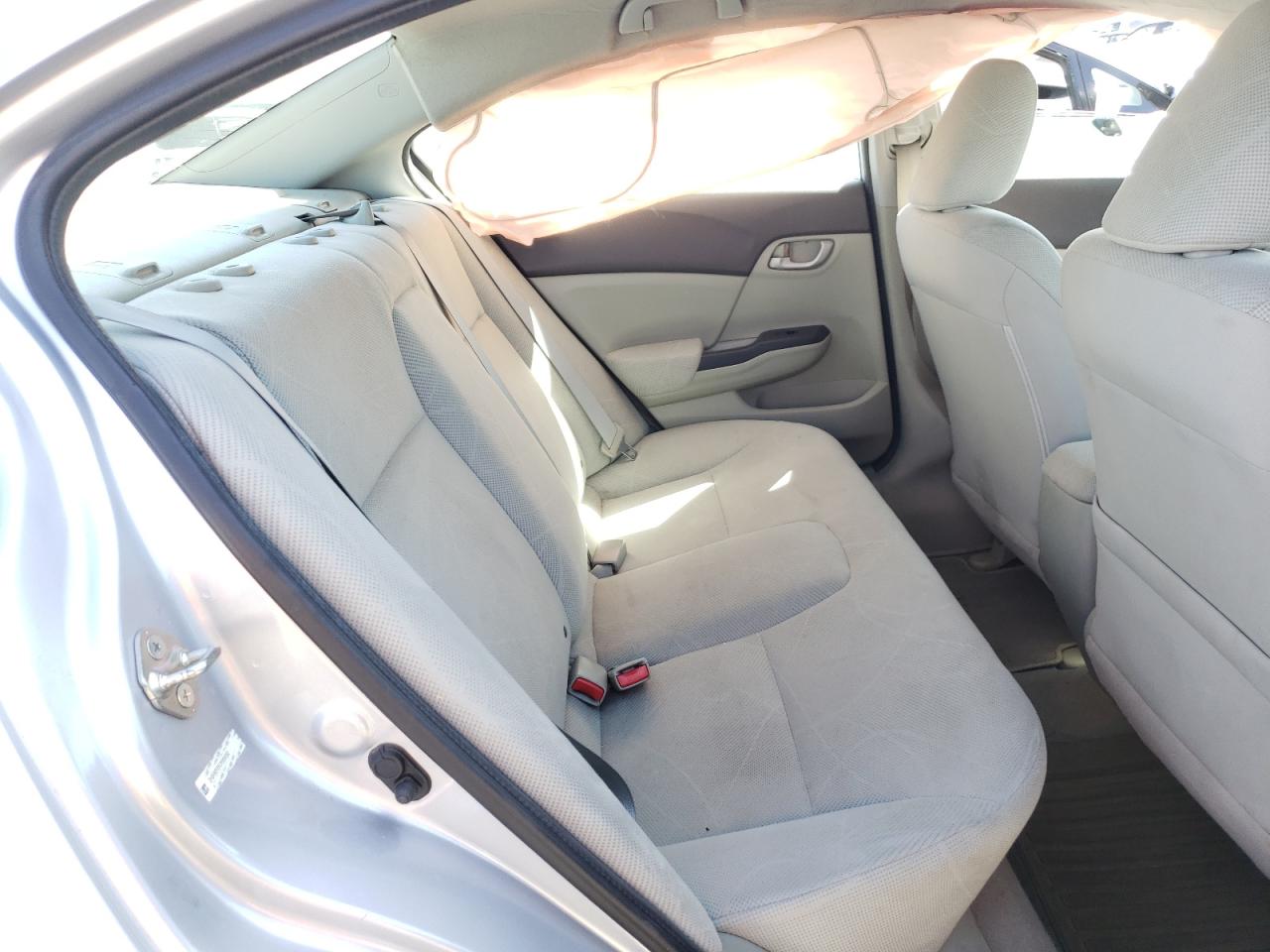 Photo 6 from auction – 2012 HONDA CIVIC LX with VIN 2HGFB2F55CH558592