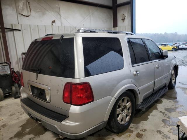 Photo 4 from auction – 2003 LINCOLN NAVIGATOR with VIN 5LMFU28R23LJ21718