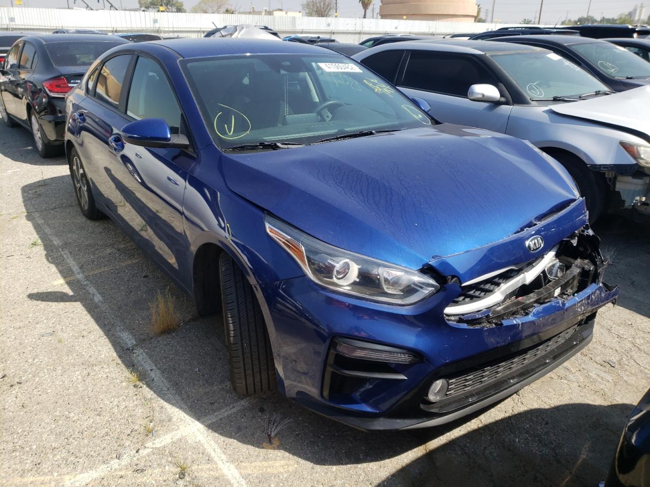 Photo 1 from auction – 2021 KIA FORTE FE with VIN 3KPF24AD8ME342306