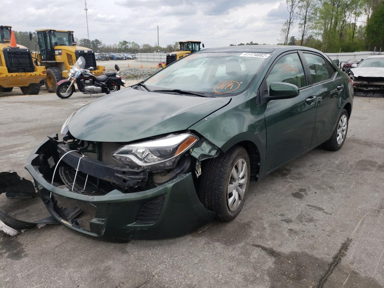Photo 2 from auction – 2014 TOYOTA COROLLA L with VIN 2T1BURHE1EC056091