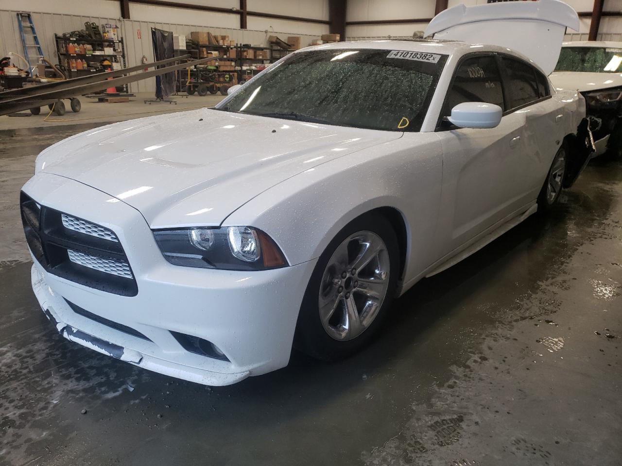 Photo 2 from auction – 2013 DODGE CHARGER R/ with VIN 2C3CDXCT9DH525371