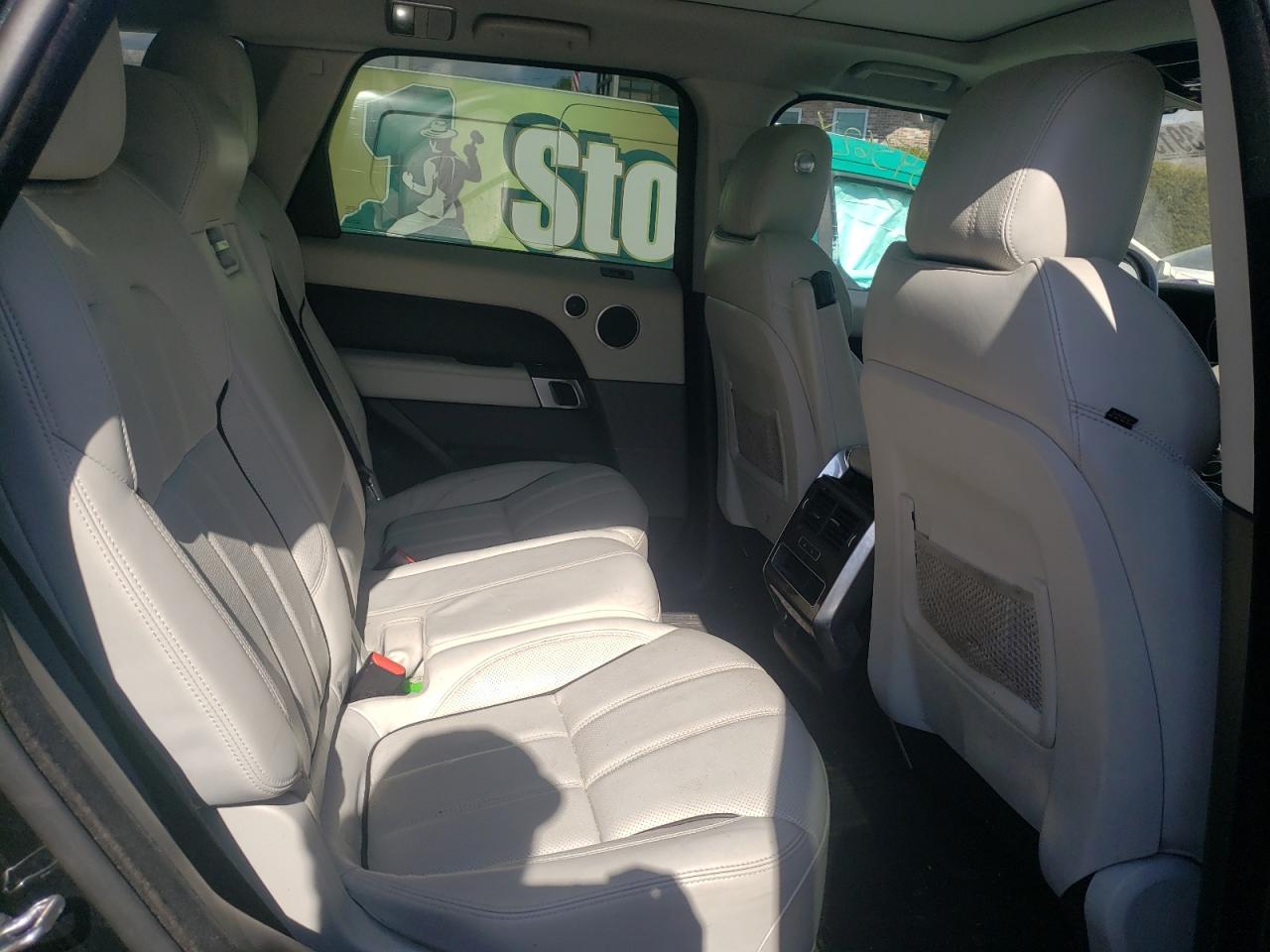 Photo 6 from auction – 2016 LAND ROVER RANGE ROVE with VIN SALWR2PF0GA666567