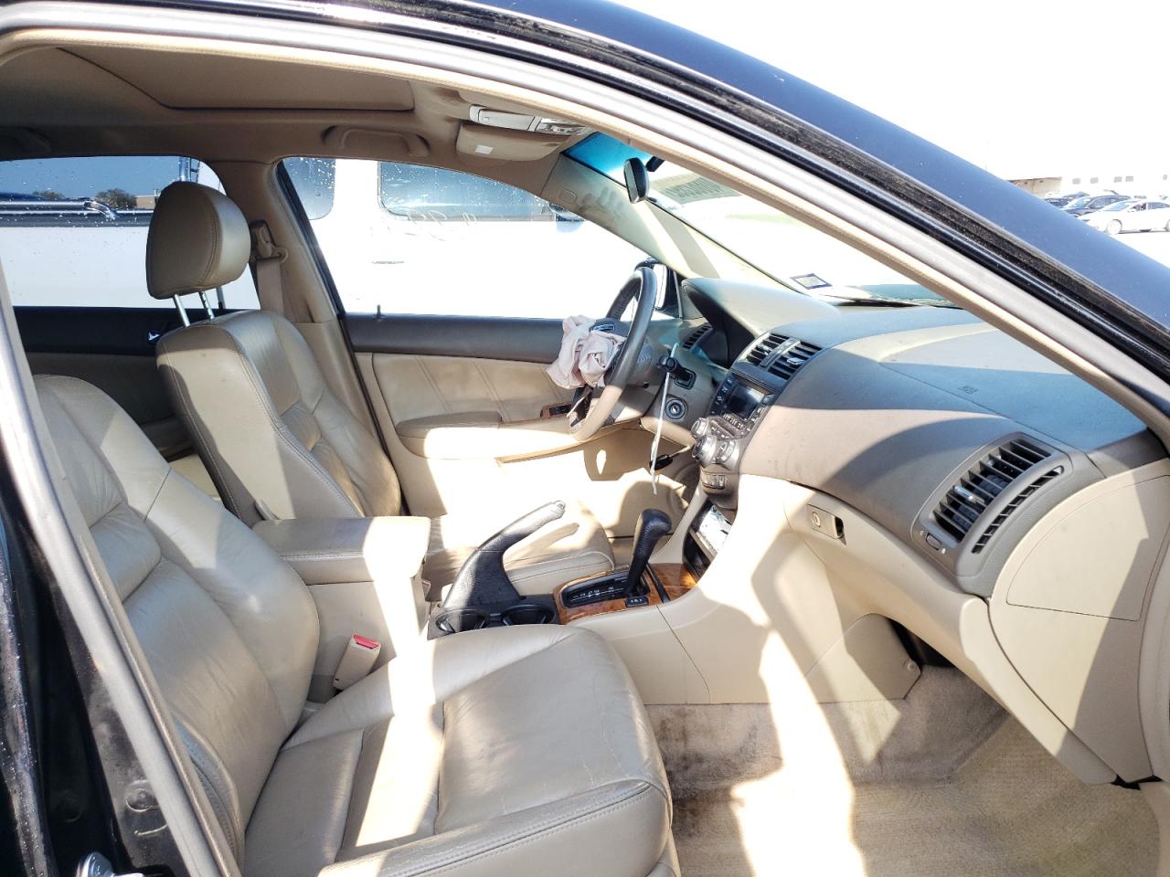 Photo 5 from auction – 2004 HONDA ACCORD EX with VIN 1HGCM66554A003047