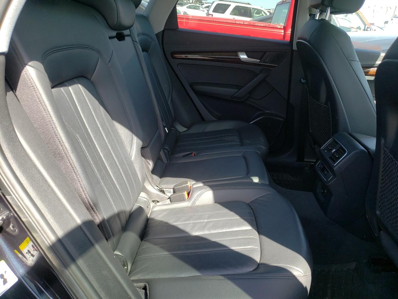 Photo 6 from auction – 2018 AUDI Q5 PREMIUM with VIN WA1BNAFY6J2019634