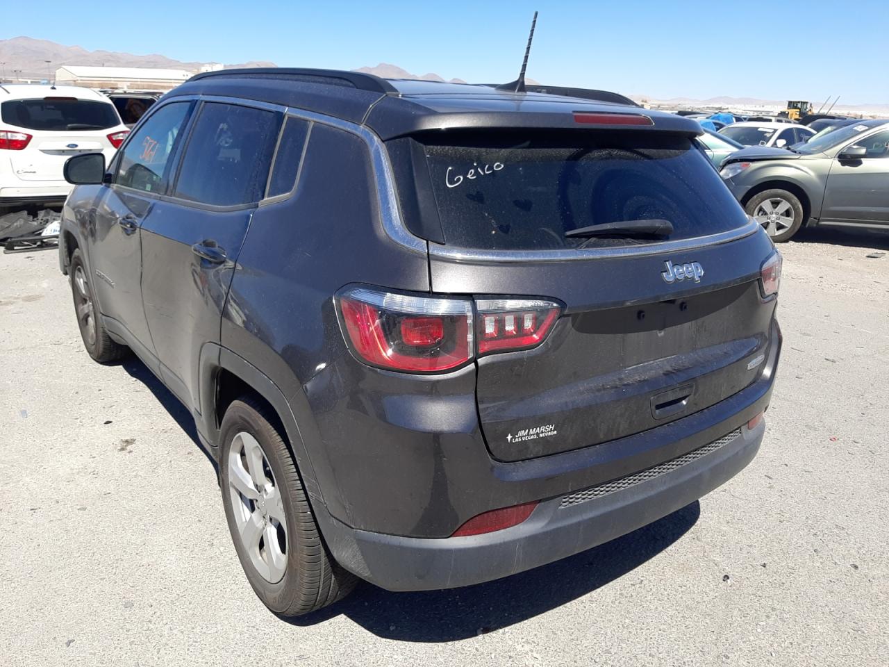 Photo 3 from auction – 2018 JEEP COMPASS LA with VIN 3C4NJCBB5JT211234