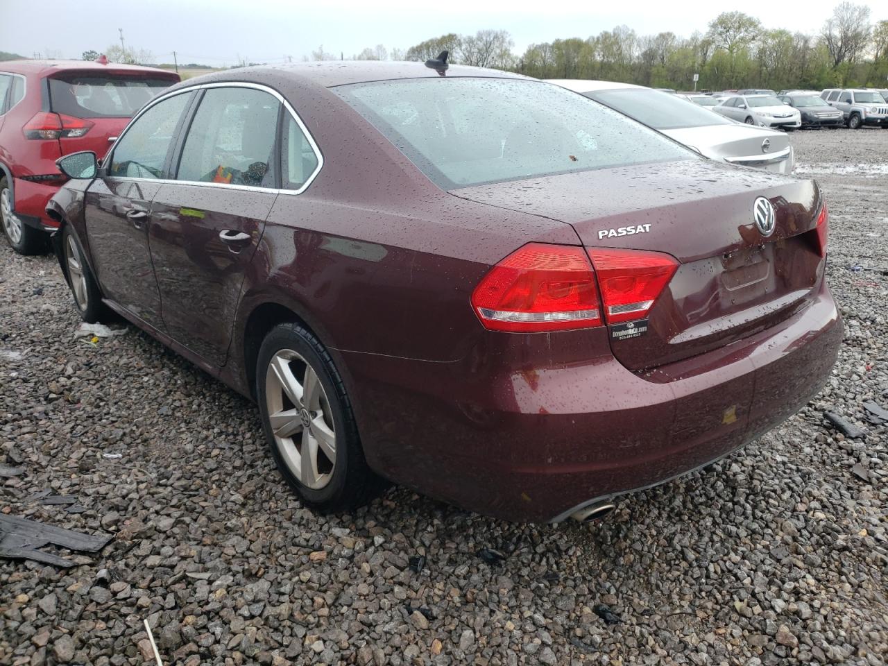 Photo 3 from auction – 2012 VOLKSWAGEN PASSAT SE with VIN 1VWBP7A32CC032020