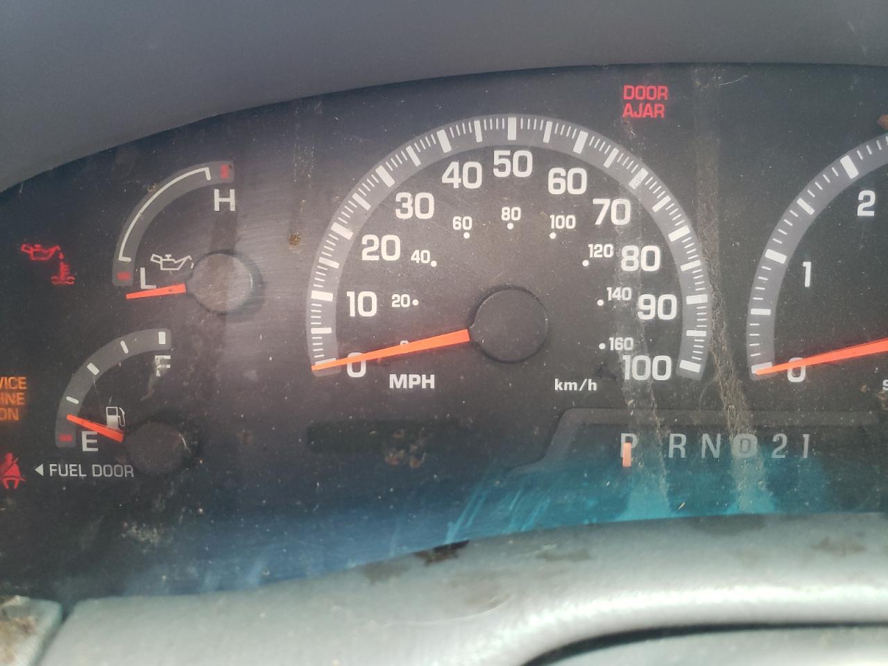 Photo 8 from auction – 2000 FORD F150 with VIN 2FTRX18L1YCA54449