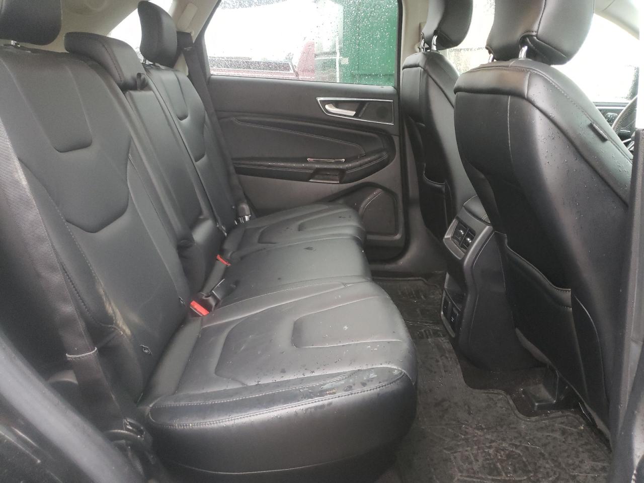 Photo 6 from auction – 2016 FORD EDGE TITAN with VIN 2FMPK3K83GBC23361