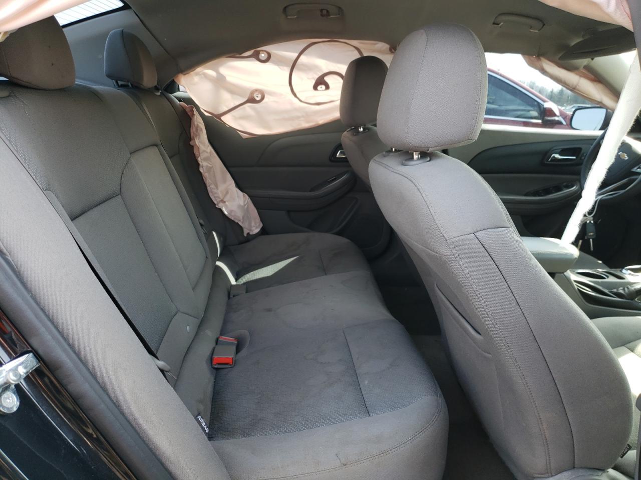 Photo 6 from auction – 2015 CHEVROLET MALIBU LS with VIN 1G11B5SL1FF335804