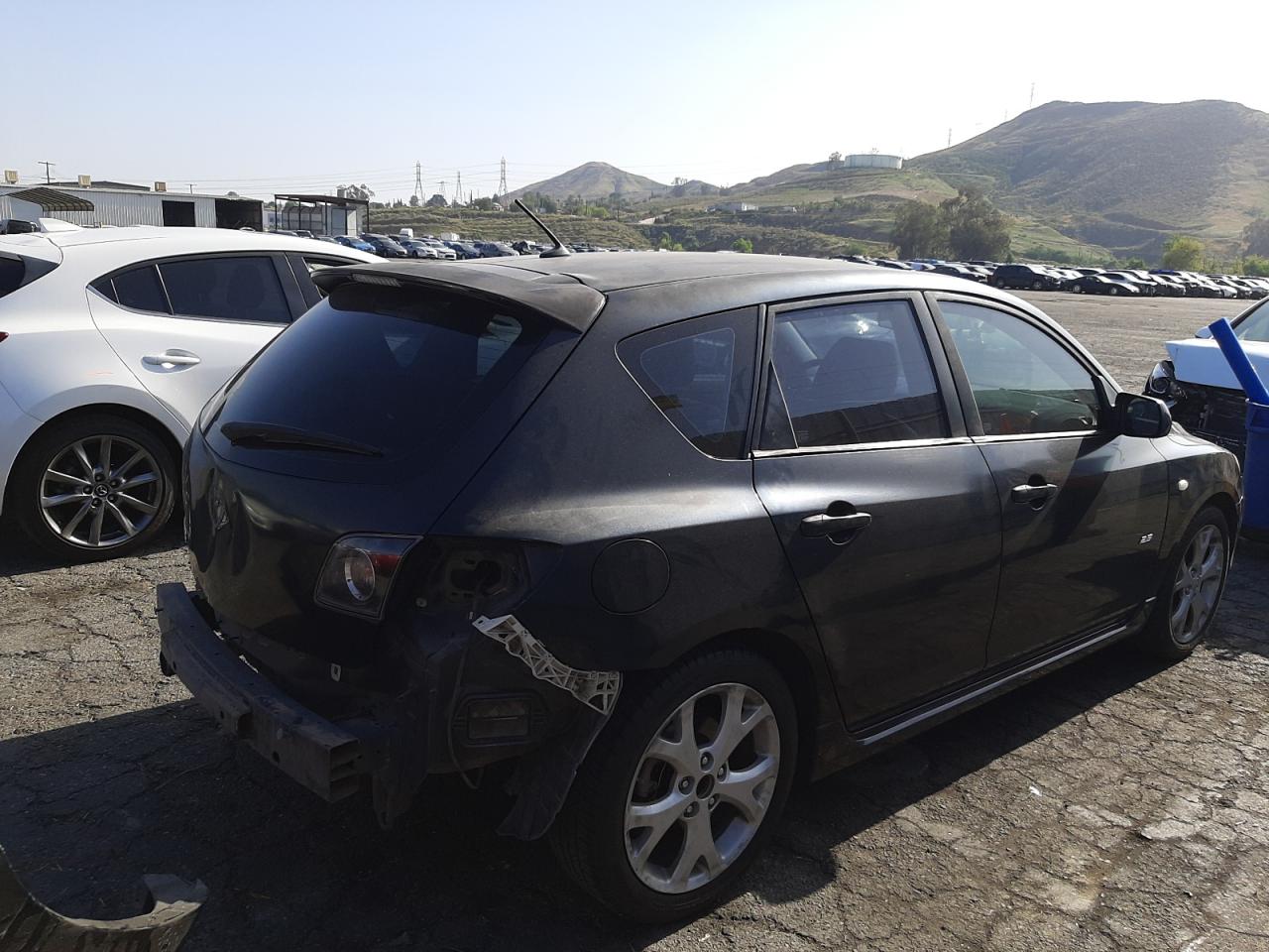 Photo 4 from auction – 2008 MAZDA 3 HATCHBAC with VIN JM1BK344X81130780