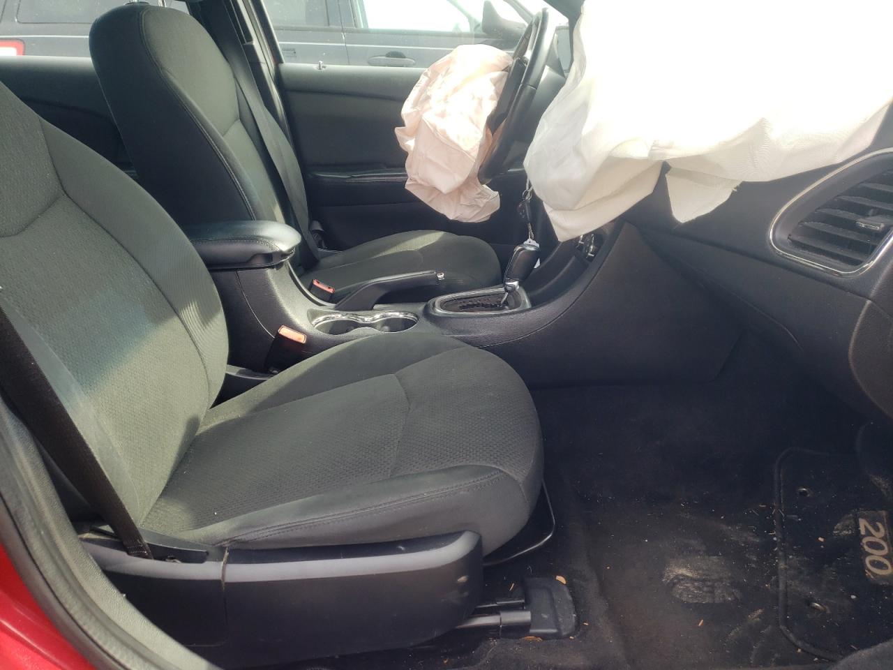 Photo 5 from auction – 2011 CHRYSLER 200 TOURIN with VIN 1C3BC1FB0BN595571