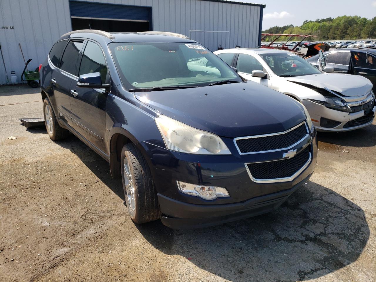 CHEVROLET TRAVERSE L 2011 with VIN 1GNKVJED7BJ146668 - Photo from auction