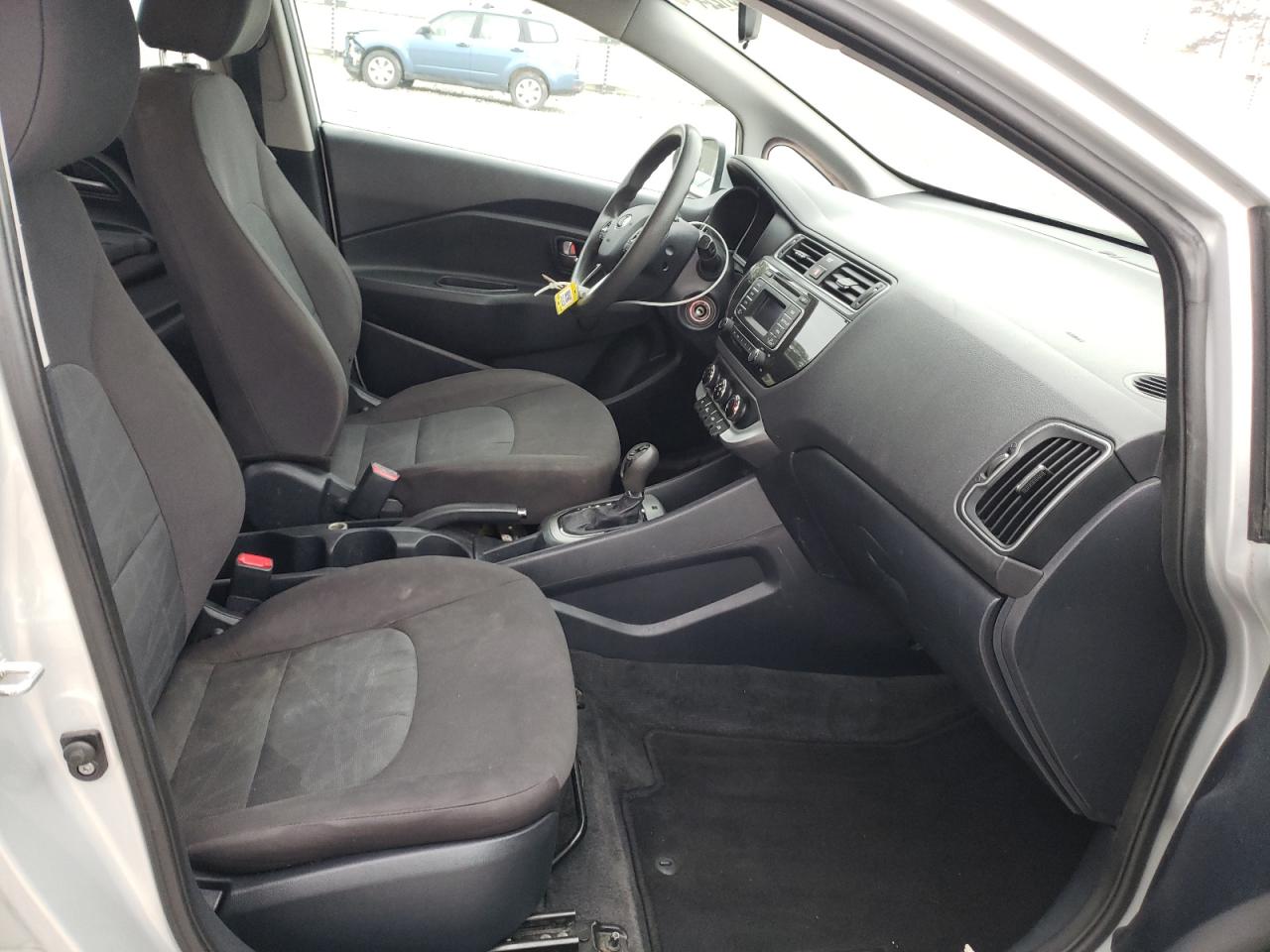 Photo 5 from auction – 2016 KIA RIO with VIN KNADM4A34G6640576