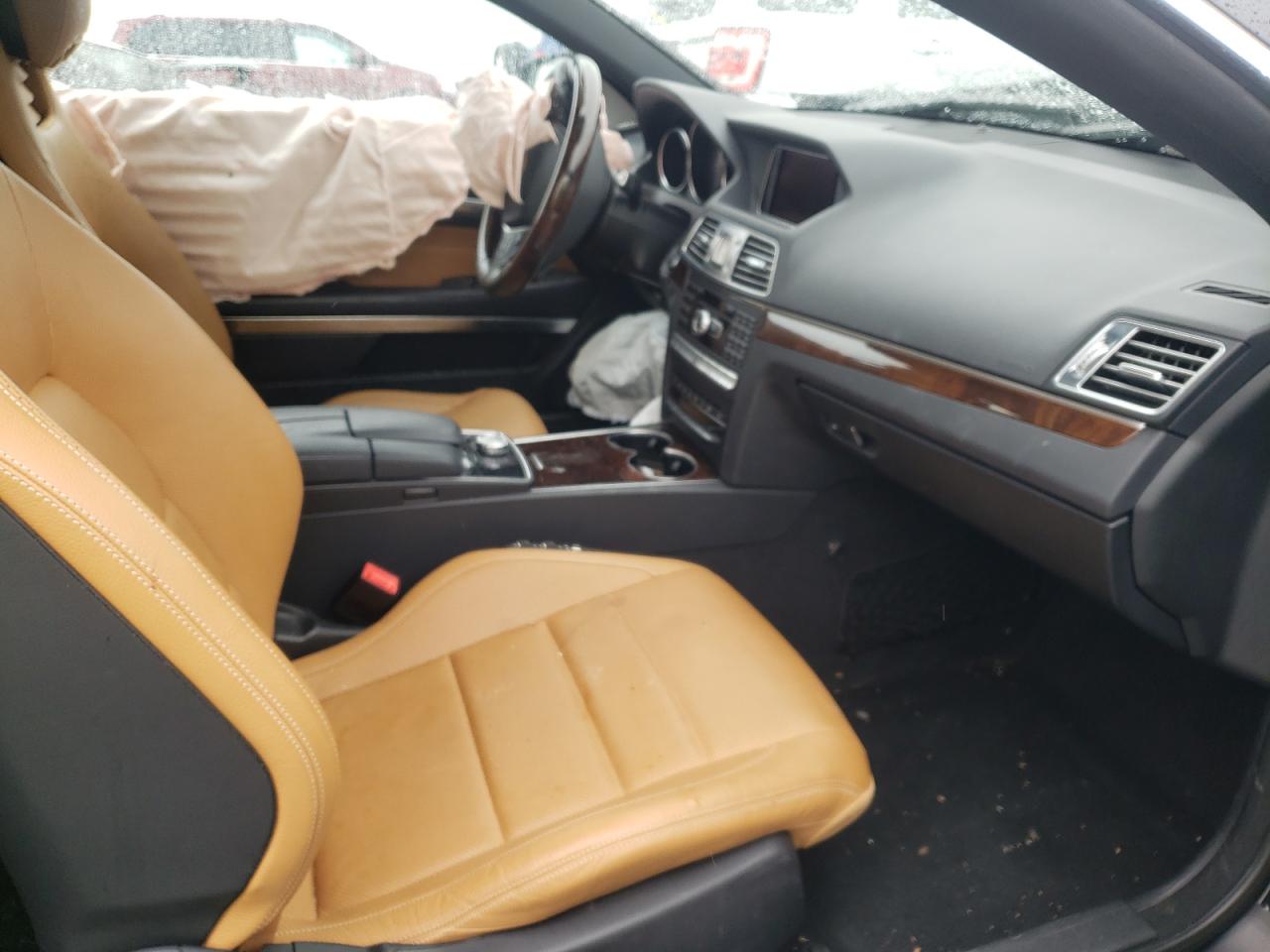 Photo 5 from auction – 2014 MERCEDES-BENZ E 350 with VIN WDDKK5KF3EF269105