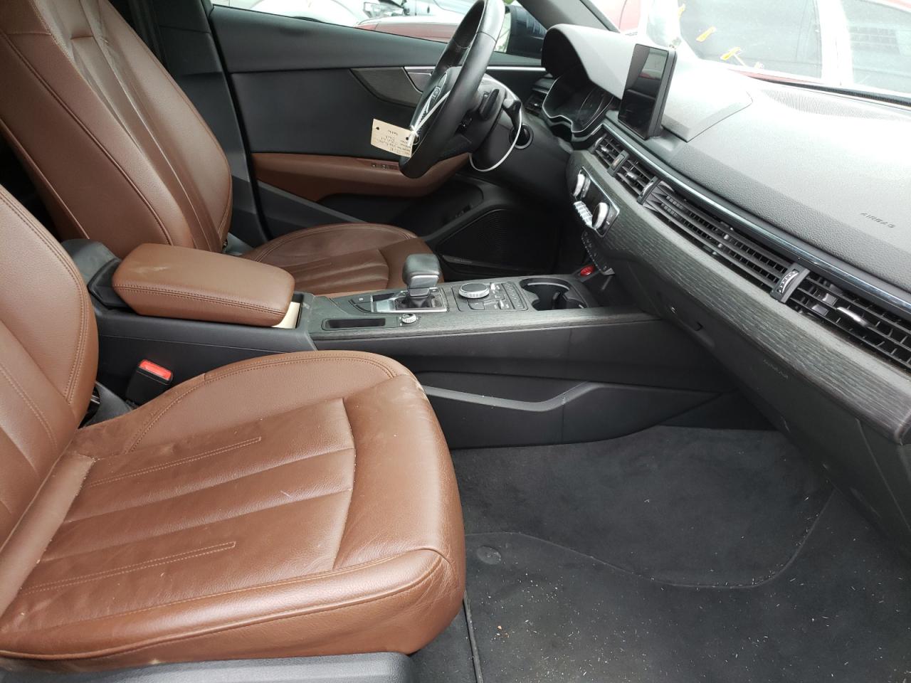 Photo 5 from auction – 2017 AUDI A4 PREMIUM with VIN WAULNAF43HN070246