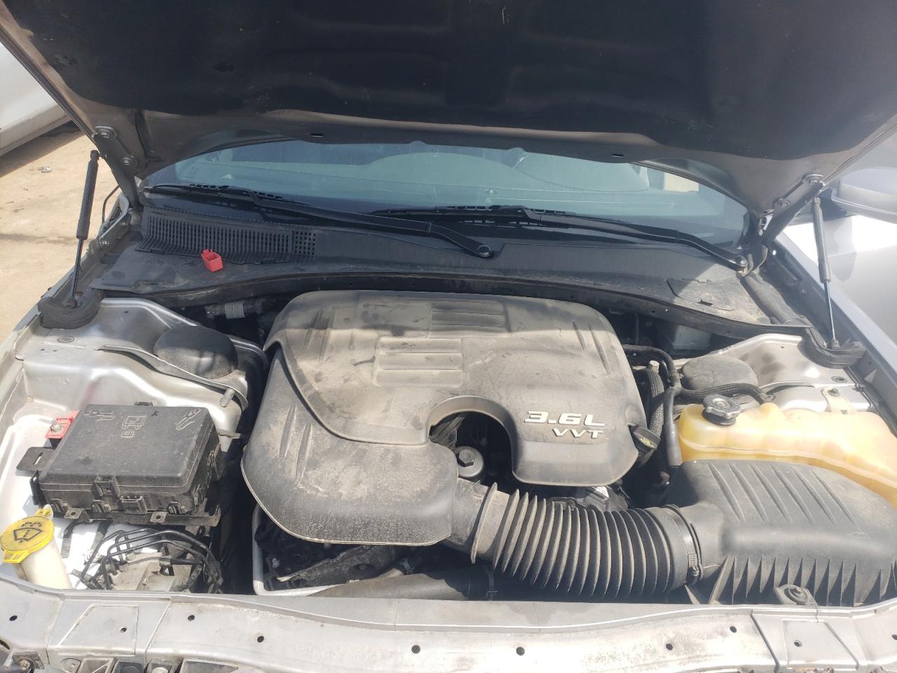 Photo 7 from auction – 2018 CHRYSLER 300 S with VIN 2C3CCAGG7JH149620