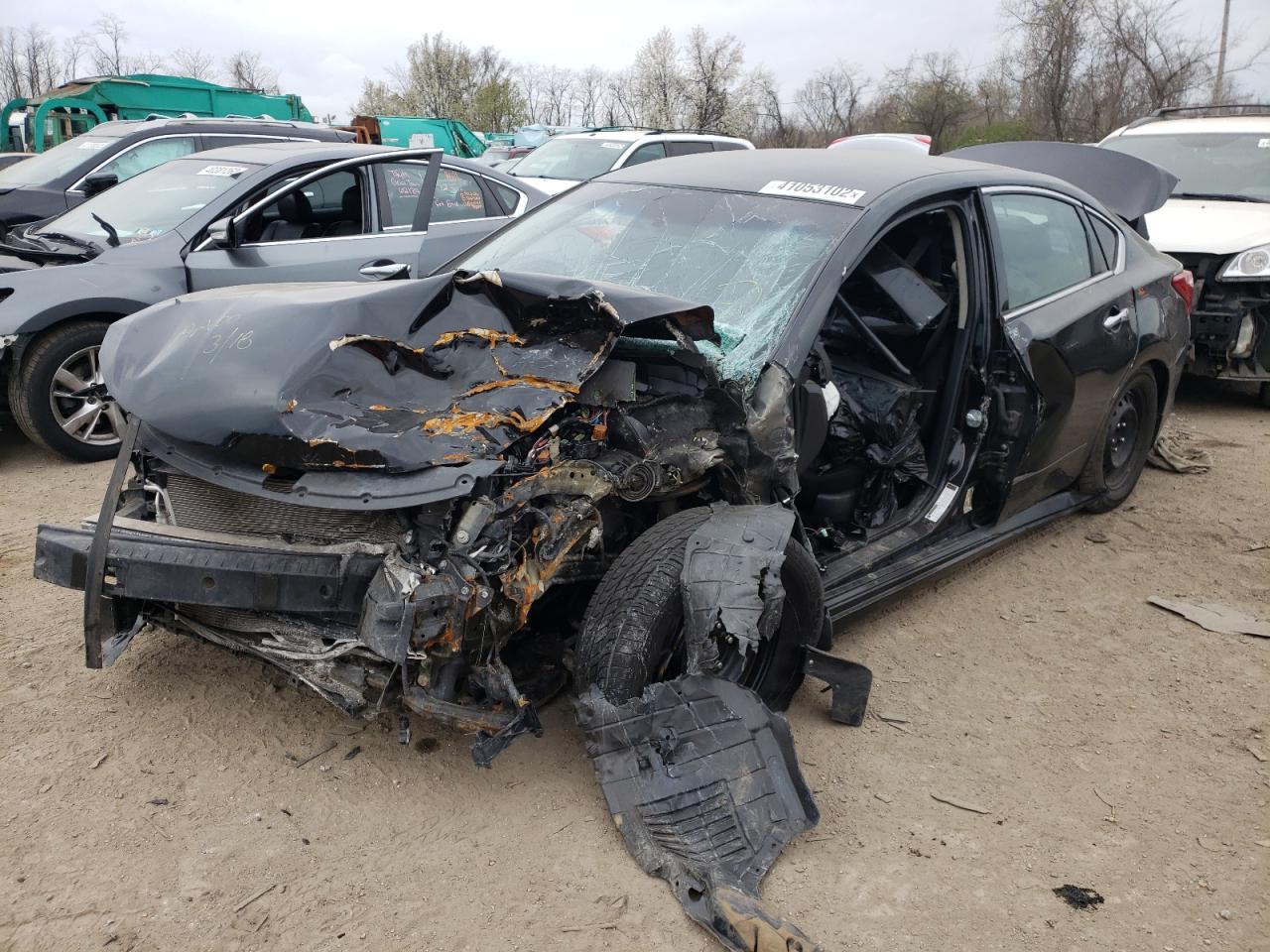 Photo 2 from auction – 2017 NISSAN ALTIMA 2.5 with VIN 1N4AL3AP0HC143572