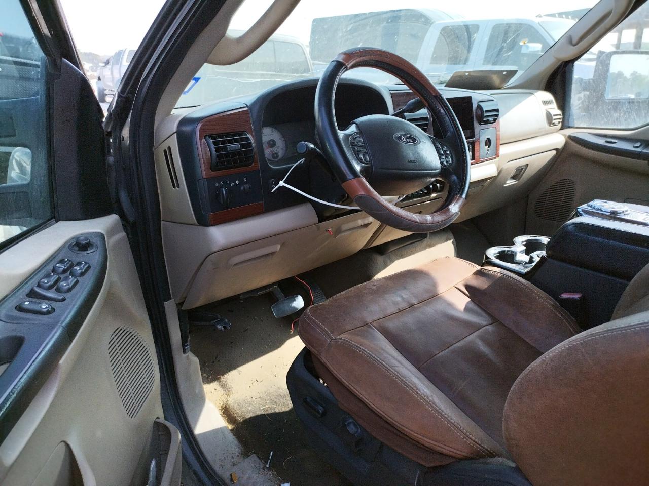 Photo 9 from auction – 2006 FORD F250 SUPER with VIN 1FTSW20P26ED80955