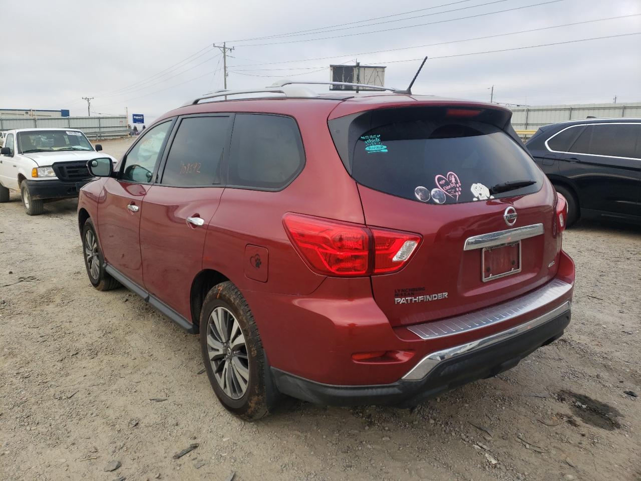 Photo 3 from auction – 2017 NISSAN PATHFINDER with VIN 5N1DR2MM4HC620243