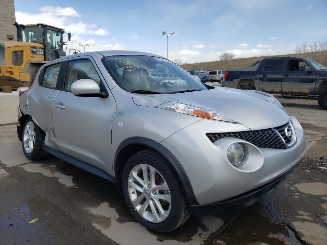 NISSAN JUKE S 2014 with VIN JN8AF5MV0ET484364 - Photo from auction