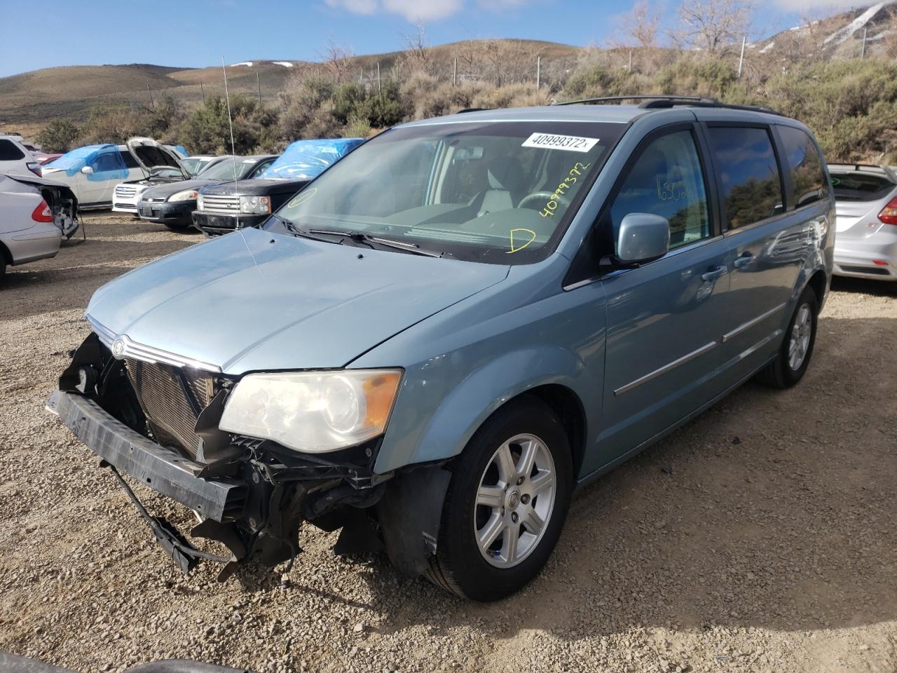 Photo 2 from auction – 2010 CHRYSLER TOWN & COU with VIN 2A4RR5D10AR228949