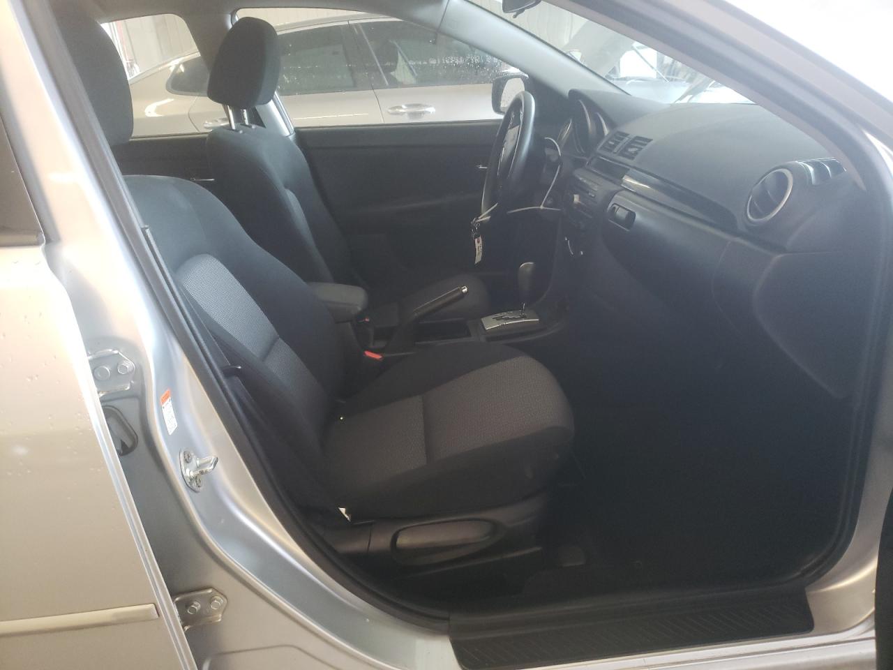 Photo 5 from auction – 2008 MAZDA 3 I with VIN JM1BK32F781119370