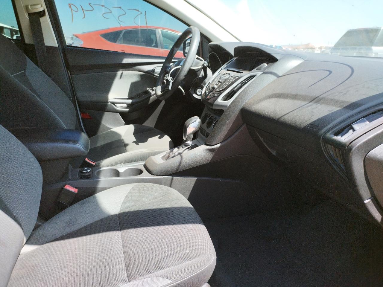 Photo 5 from auction – 2012 FORD FOCUS SE with VIN 1FAHP3K22CL343786