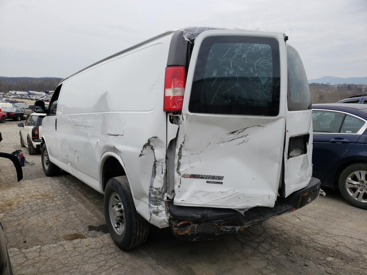 Photo 3 from auction – 2013 CHEVROLET EXPRESS G2 with VIN 1GCWGGBA7D1157075