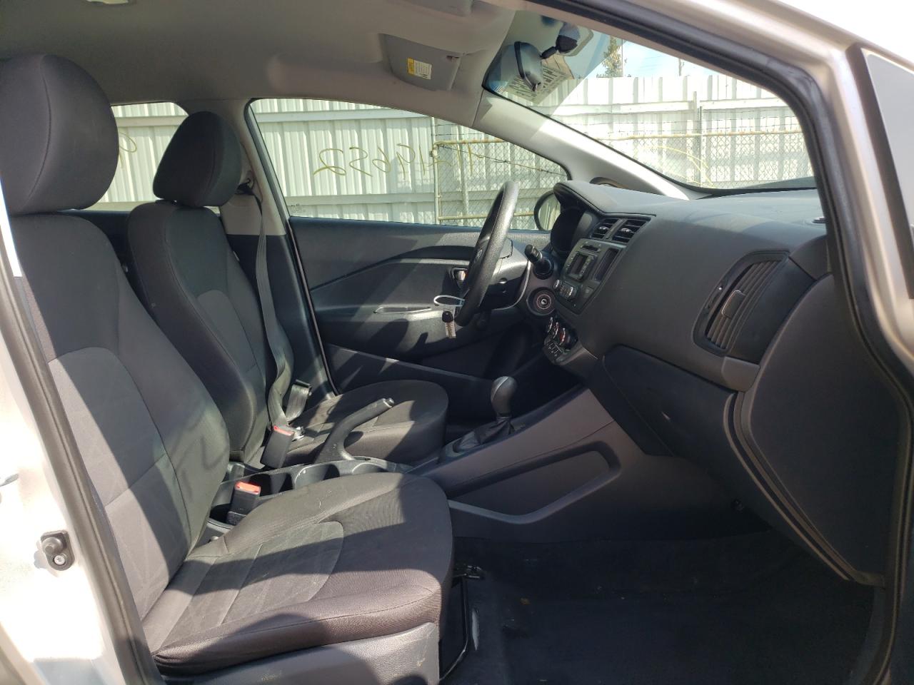 Photo 5 from auction – 2015 KIA RIO LX with VIN KNADM4A31F6503805
