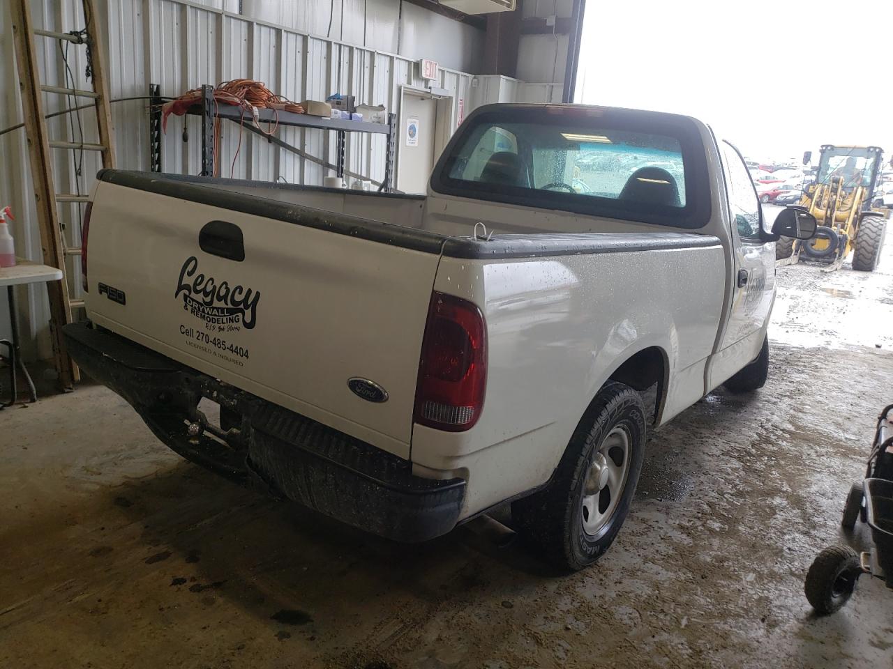 Foto 4 de la subasta – 2002 FORD F150 con VIN 1FTRF17222NB49955