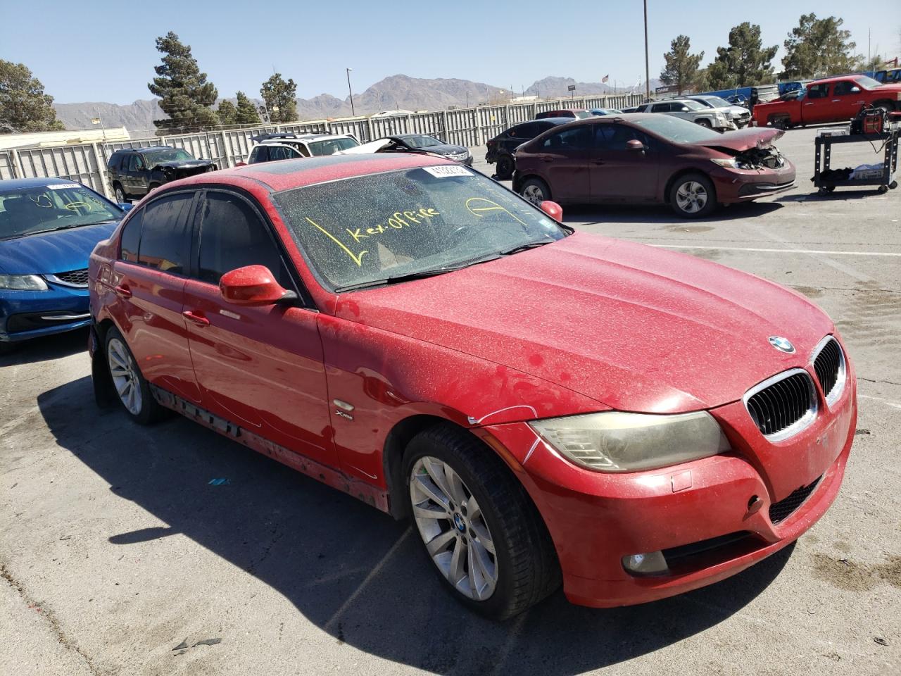 BMW 328 XI 2011 with VIN WBAPK7C54BF085463 - Photo from auction