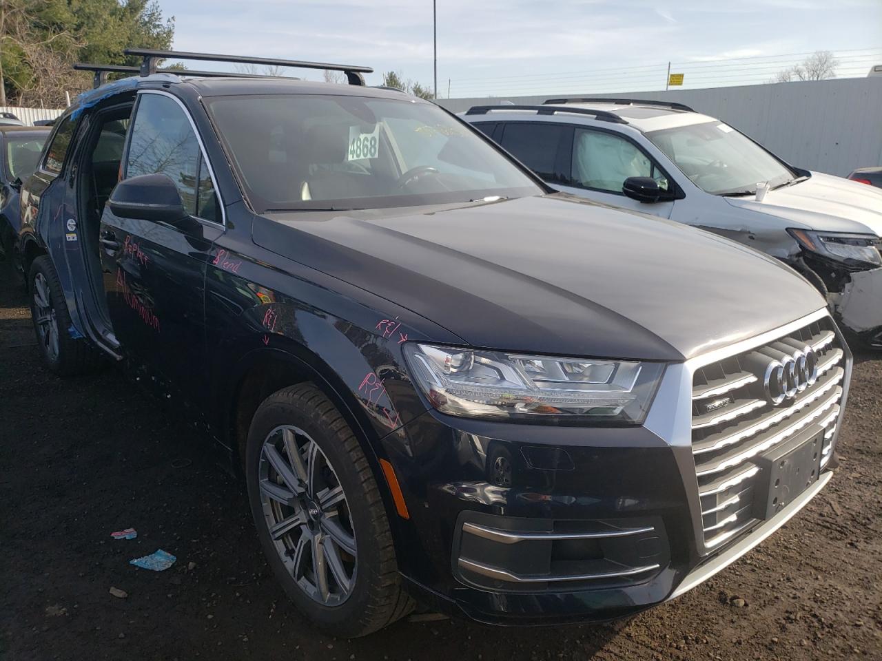 AUDI Q7 PREMIUM 2017 with VIN WA1LAAF78HD055962 - Photo from auction