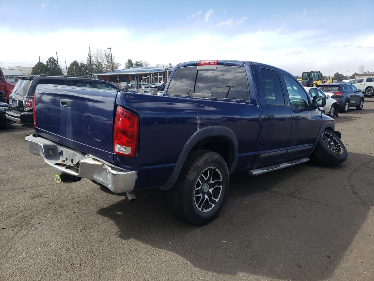 Foto 4 de la subasta – 2002 DODGE RAM 1500 con VIN 3D7HU18N22G111585