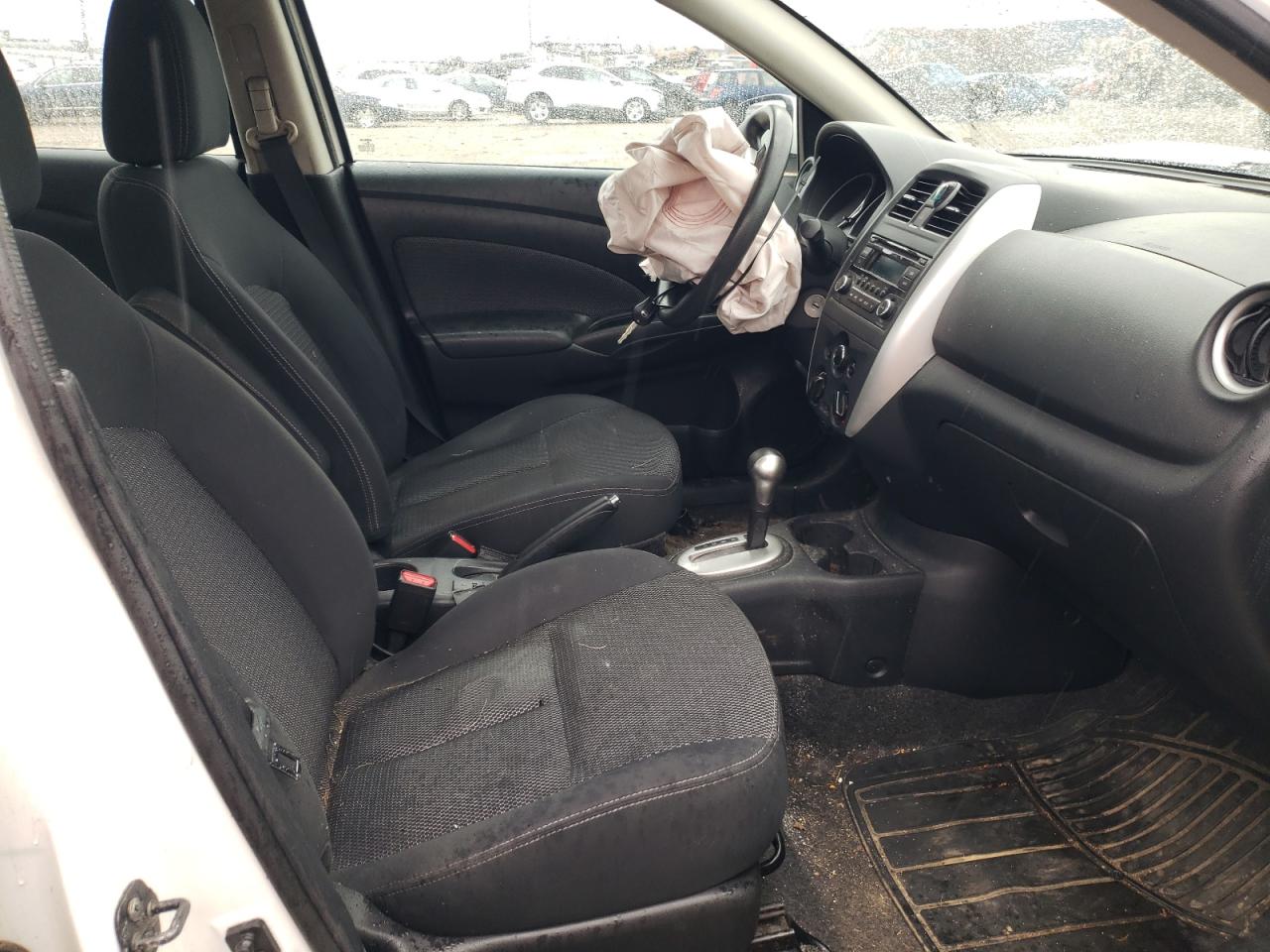 Photo 5 from auction – 2015 NISSAN VERSA S with VIN 3N1CN7AP2FL934470