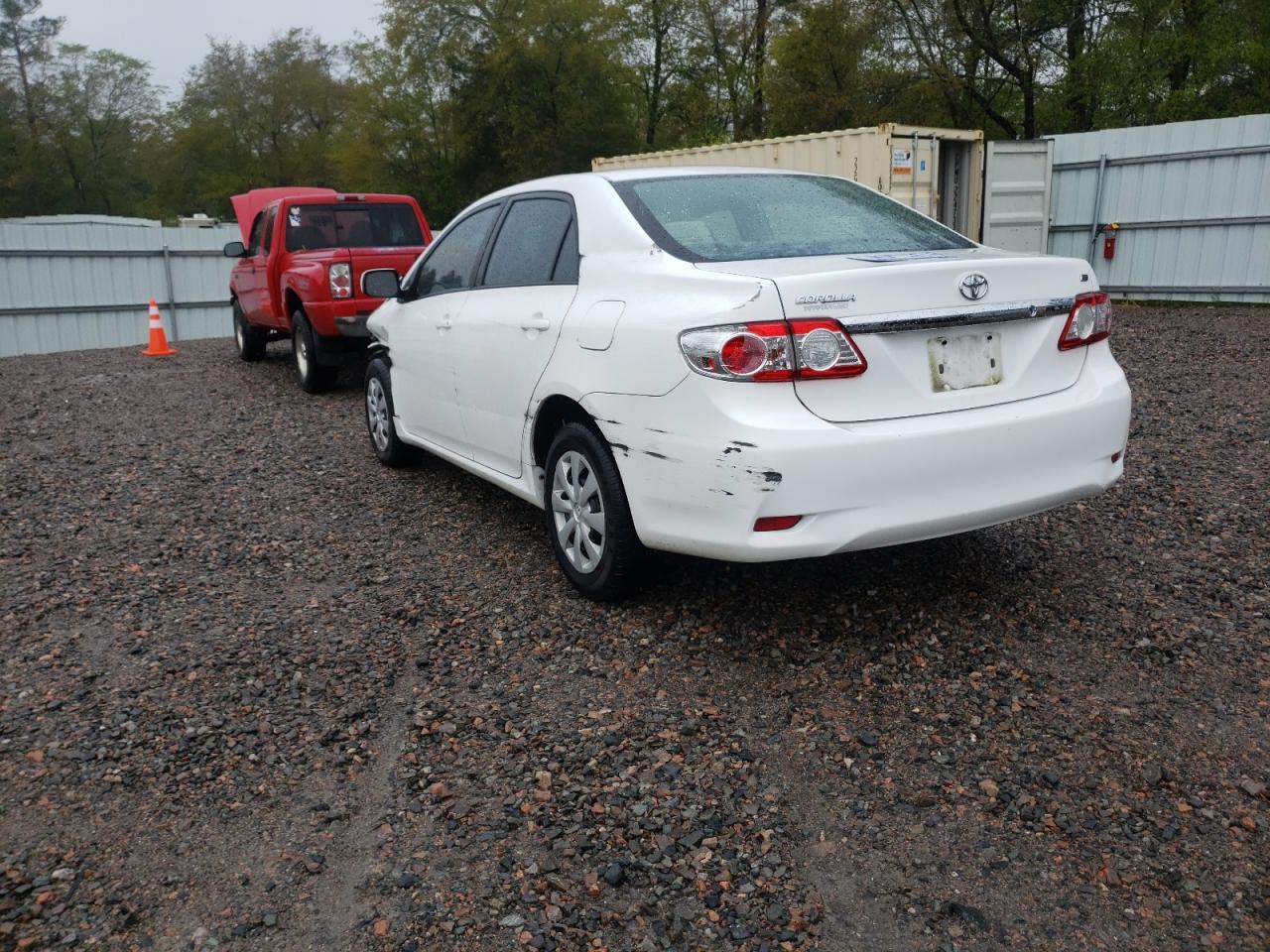 Photo 3 from auction – 2011 TOYOTA CAROLLA with VIN 2T1BU4EE9BC729793