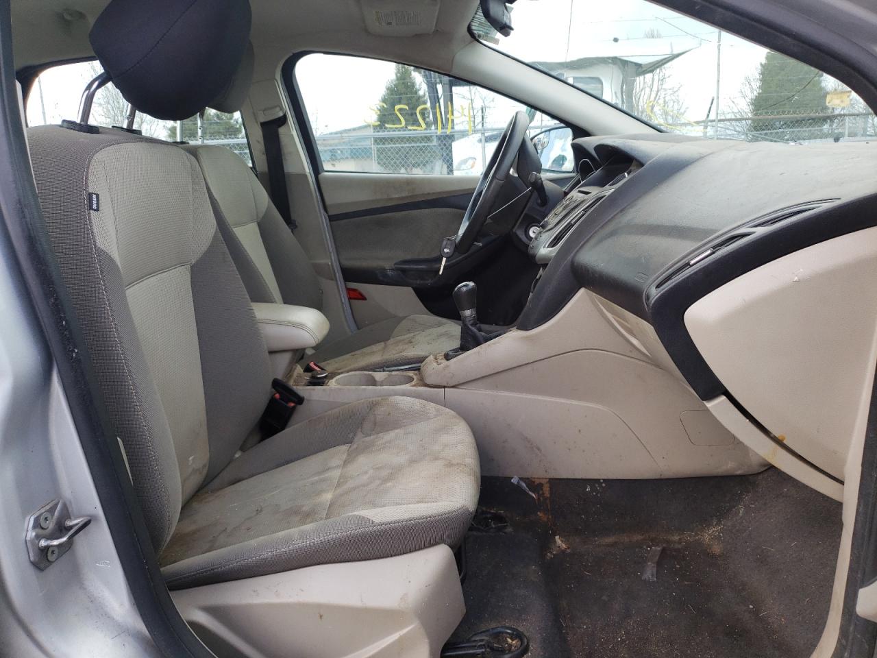 Photo 5 from auction – 2012 FORD FOCUS SE with VIN 1FAHP3F22CL371551