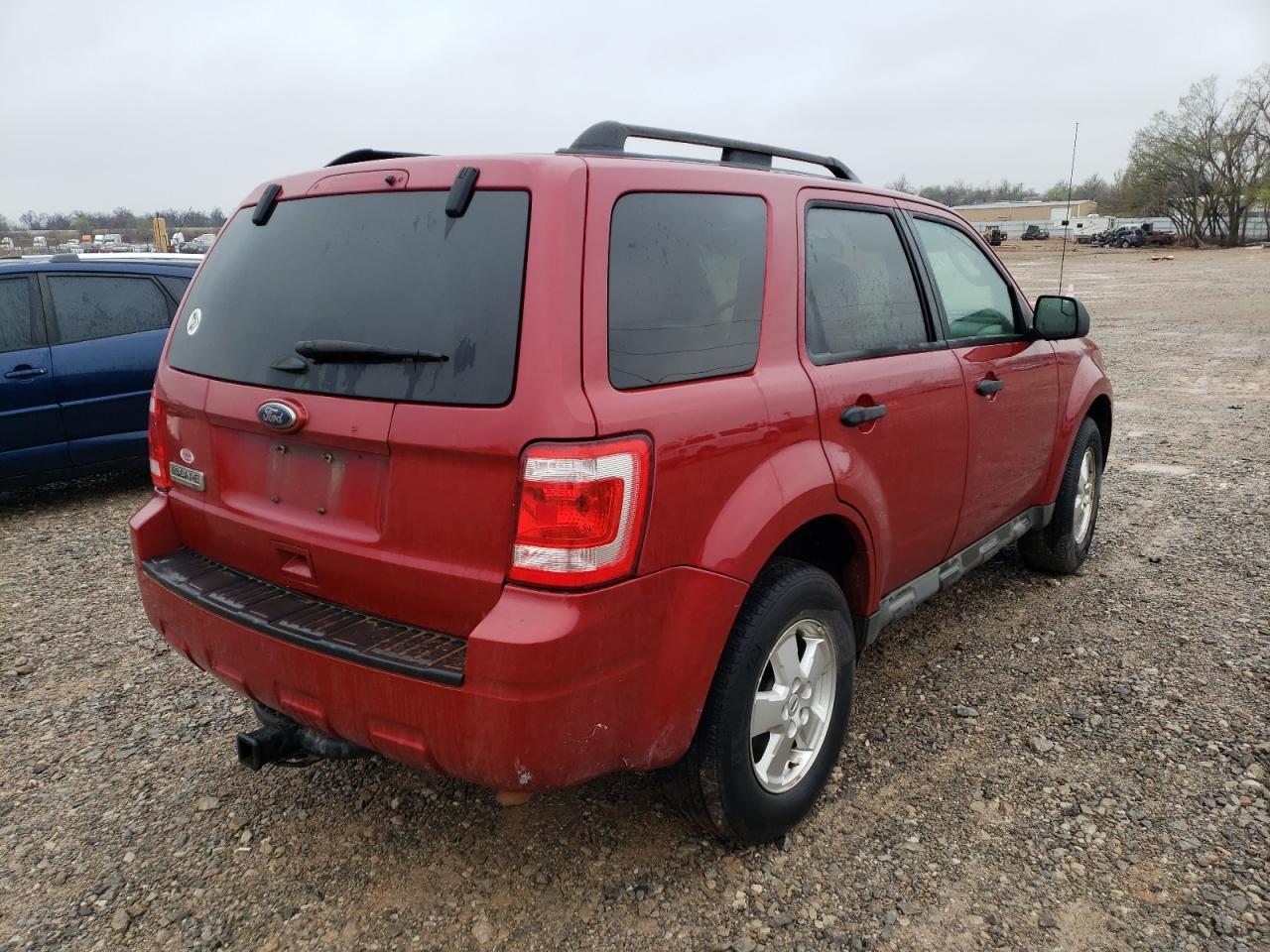 Photo 4 from auction – 2011 FORD ESCAPE XLT with VIN 1FMCU0D78BKC29621