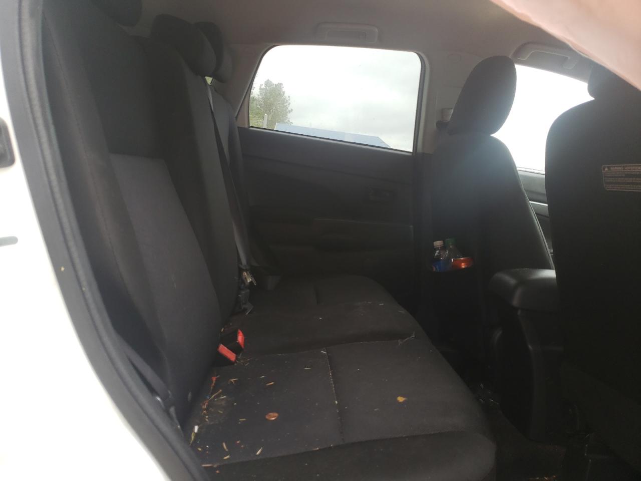 Photo 6 from auction – 2012 MITSUBISHI OUTLANDER with VIN JA4AP3AU1CZ005916
