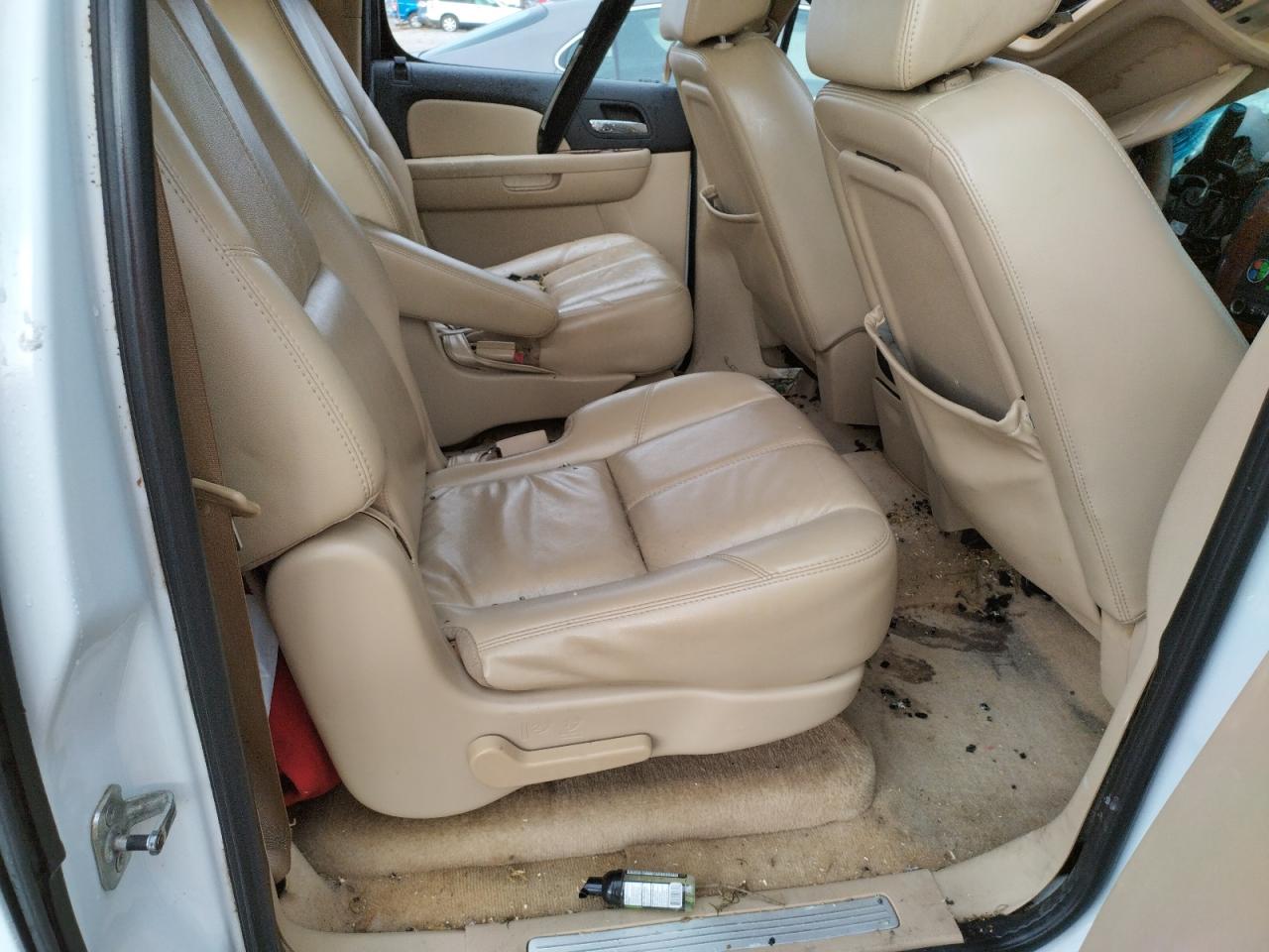 Photo 6 from auction – 2007 CHEVROLET SUBURBAN C with VIN 3GNFC16017G224390