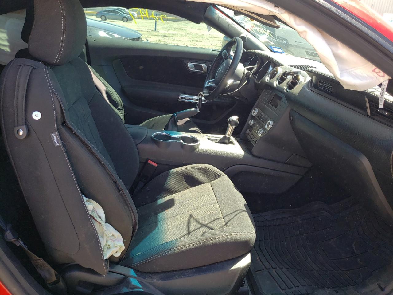 Photo 5 from auction – 2020 FORD MUSTANG with VIN 1FA6P8TH5L5146171