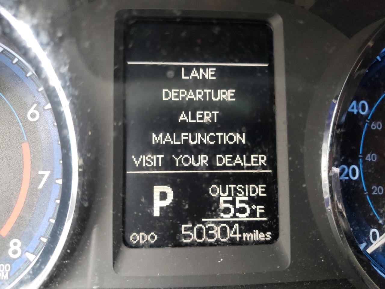 Photo 8 from auction – 2018 TOYOTA COROLLA L with VIN 2T1BURHE0JC083356