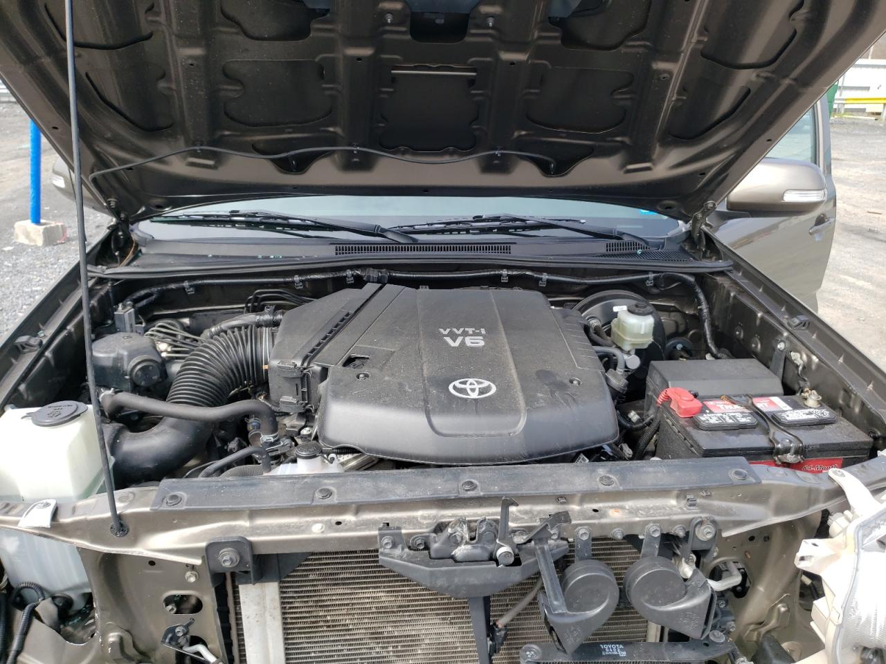 Photo 7 from auction – 2012 TOYOTA TACOMA with VIN 5TFUU4EN5CX043651