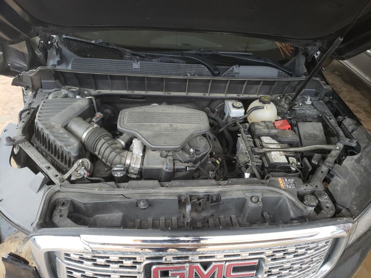 Photo 7 from auction – 2019 GMC ACADIA DEN with VIN 1GKKNPLS0KZ125499