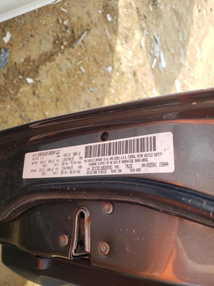 Photo 10 from auction – 2011 DODGE RAM 2500 with VIN 3D7UT2CL8BG587031